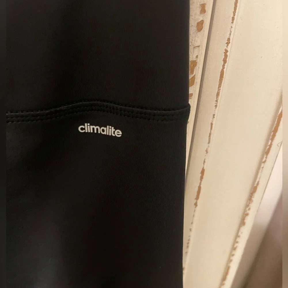 ADIDAS Capri Leggings - Picture 4 of 4